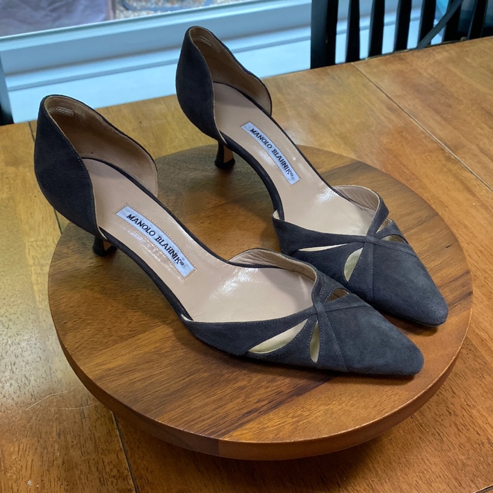 Vintage Grey Manolo Blahnik Kitten Heel. Hand made in Italy.